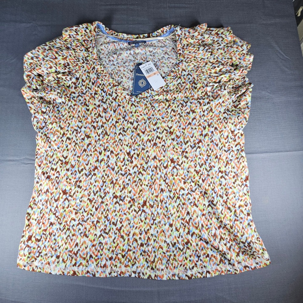 Democracy Women's 2X Abstract Print Short ruffle Sleeve‎ shirt  NWT